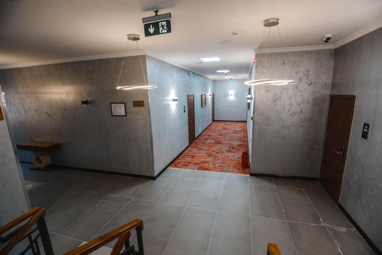 Infinity Plaza Block 1 Hotel Atyrau Luaran gambar