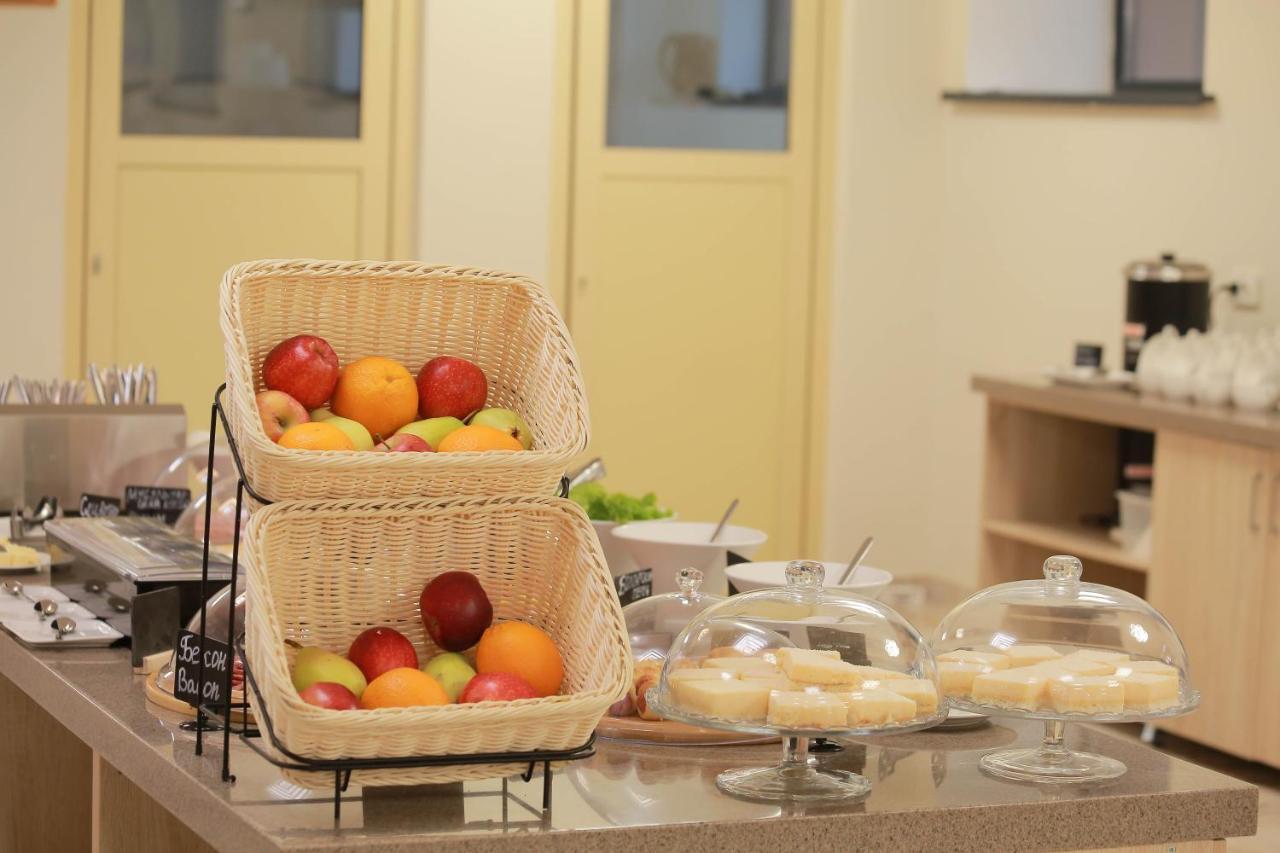 Infinity Plaza Block 1 Hotel Atyrau Luaran gambar