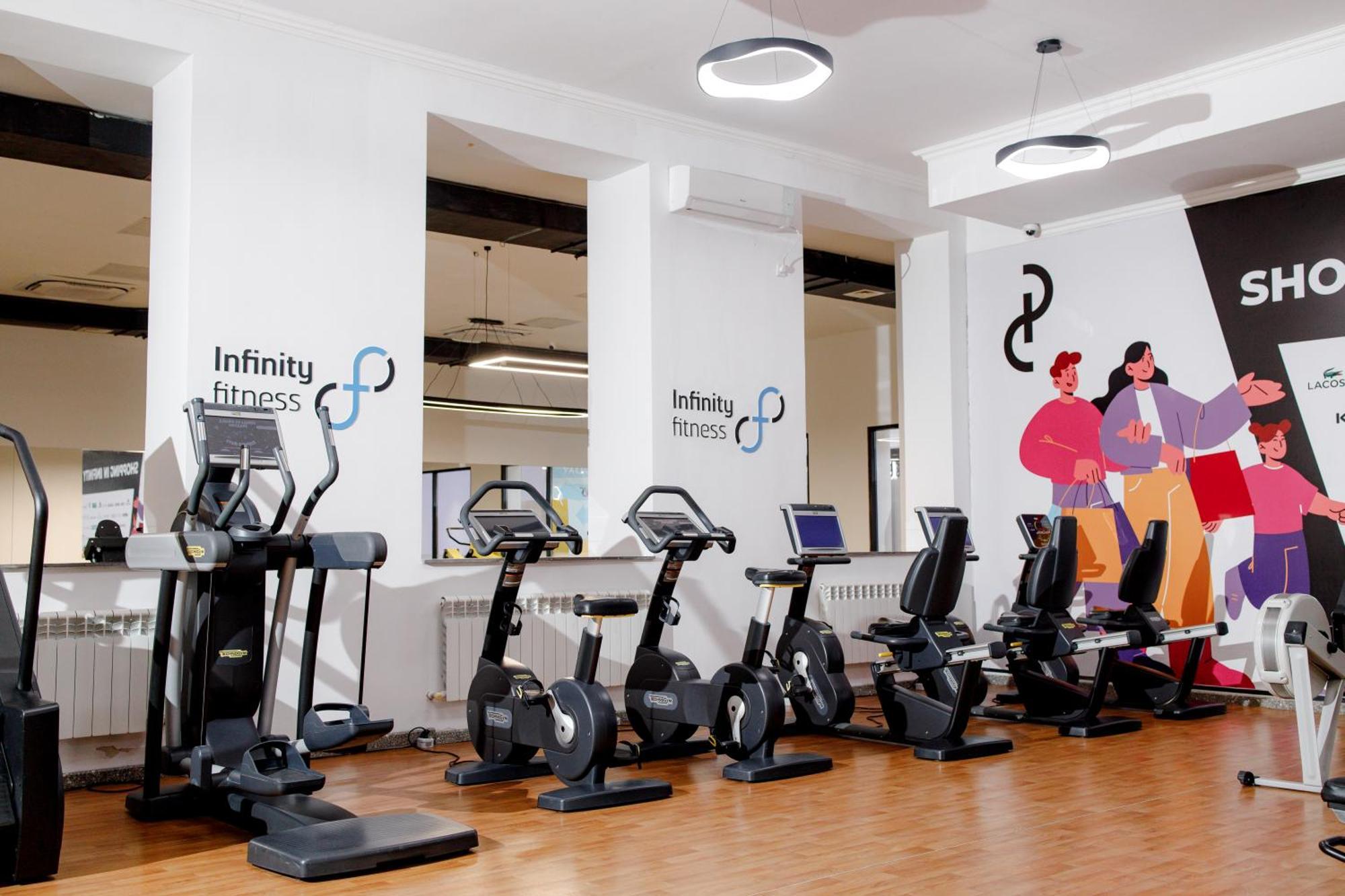 Infinity Plaza Block 1 Hotel Atyrau Luaran gambar